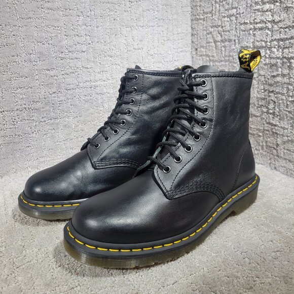 Dr. Martens Air Wair Unisex Size M9 L10 US Black Leather Lace up Boots 11822 - Picture 6 of 11